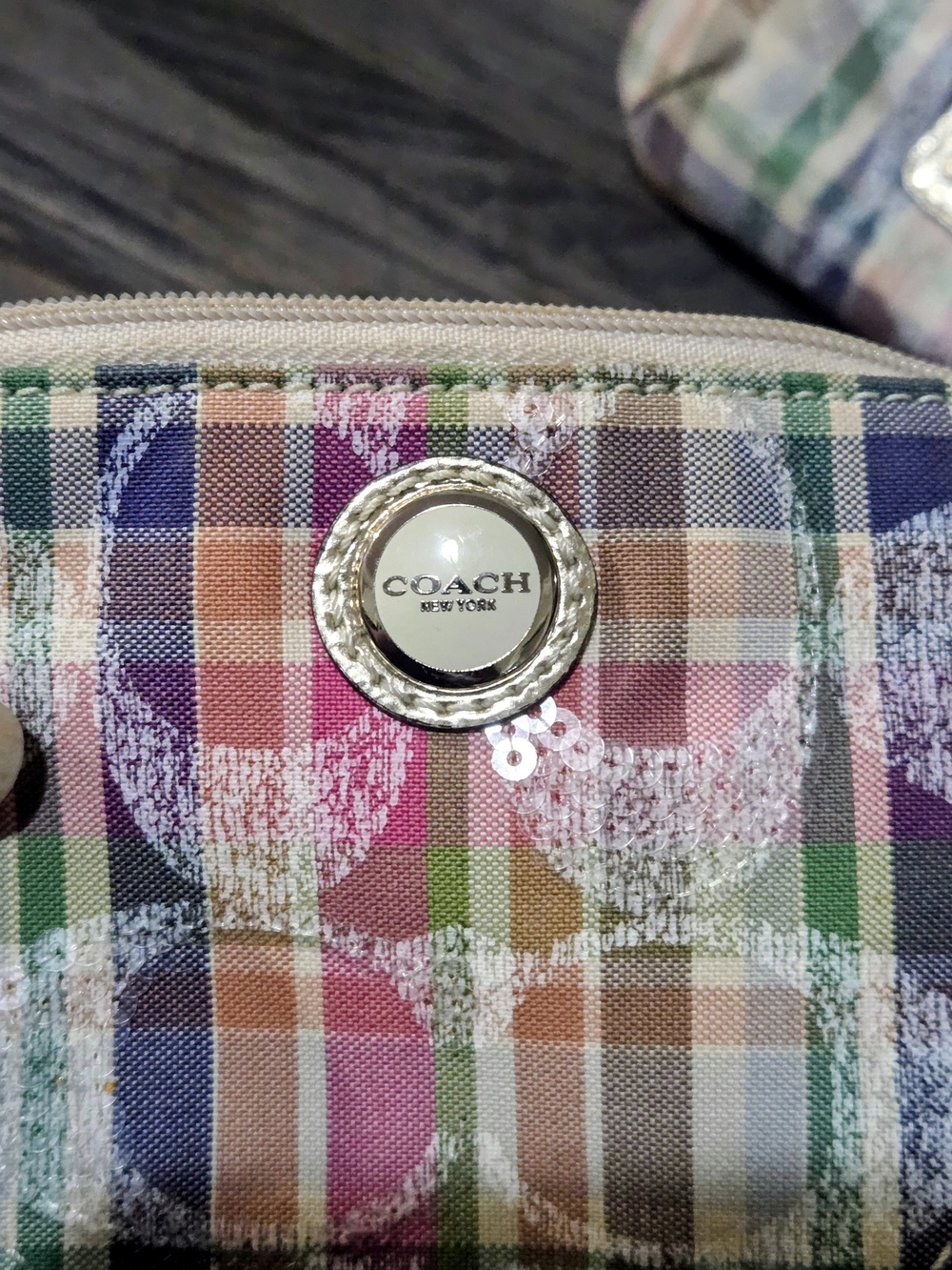 Coach Poppy Madras Plaid Leather Shoulder Bag with Gold Trim And Wristlet Purse - Picture 15 of 16